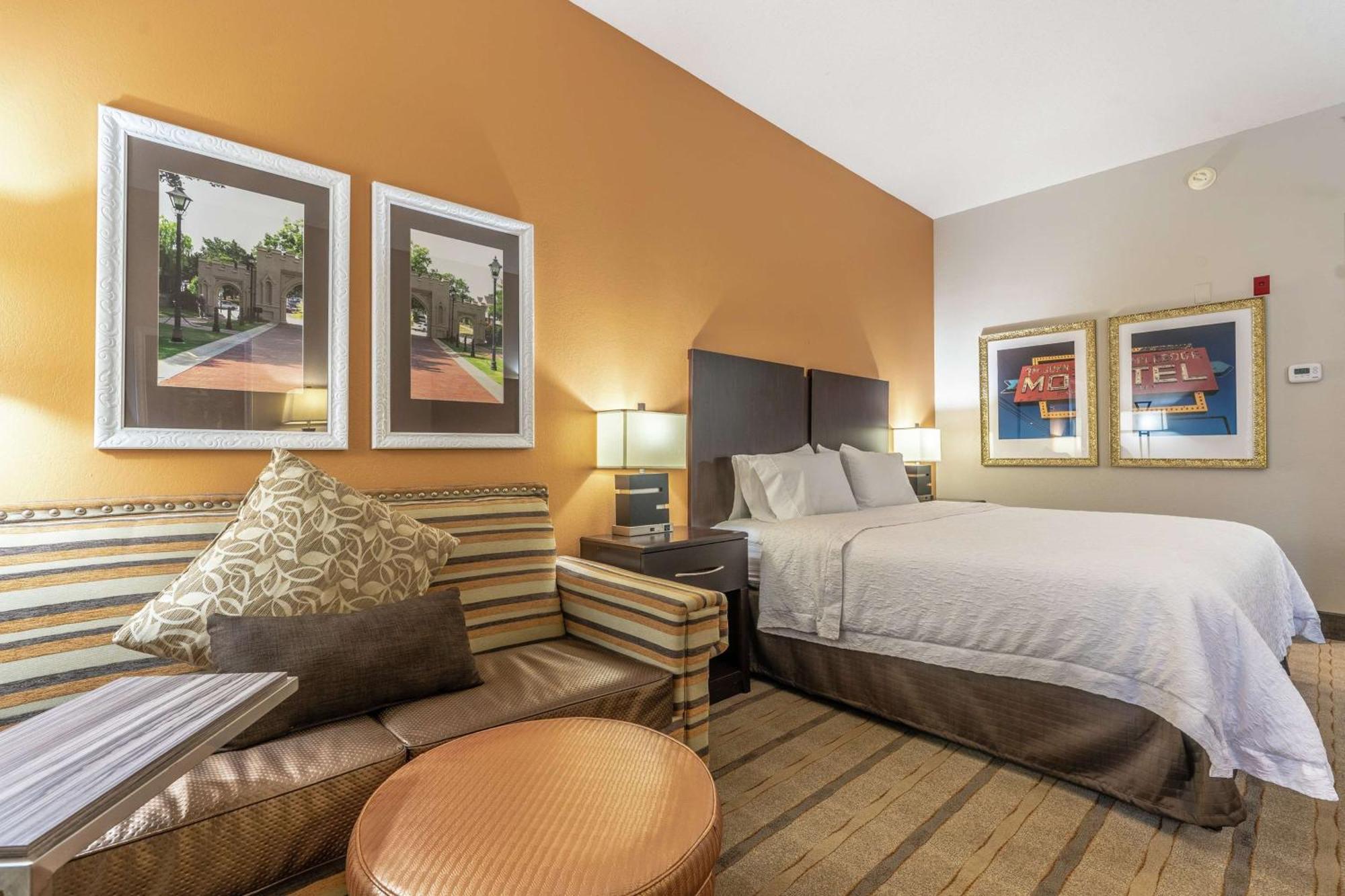 Hotel Hampton